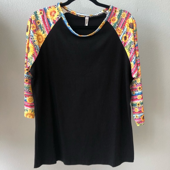 Zarape sunflower woman’s top - Picture 1 of 4